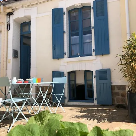 Maison De Pecheur Situee Dans Une Impasse Privee A 300 M De La Mer Les Sables-dʼOlonne Buitenkant foto