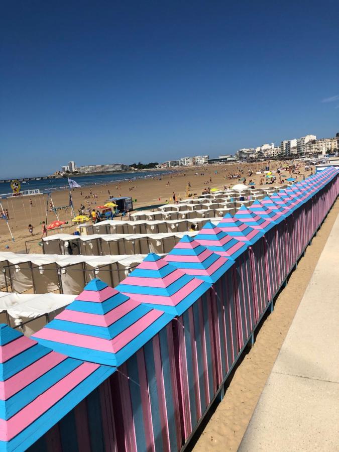 Maison De Pecheur Situee Dans Impasse Privee A 300 M De La * Les Sables-d'Olonne